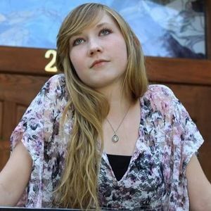 Meet your Posher, Celeste